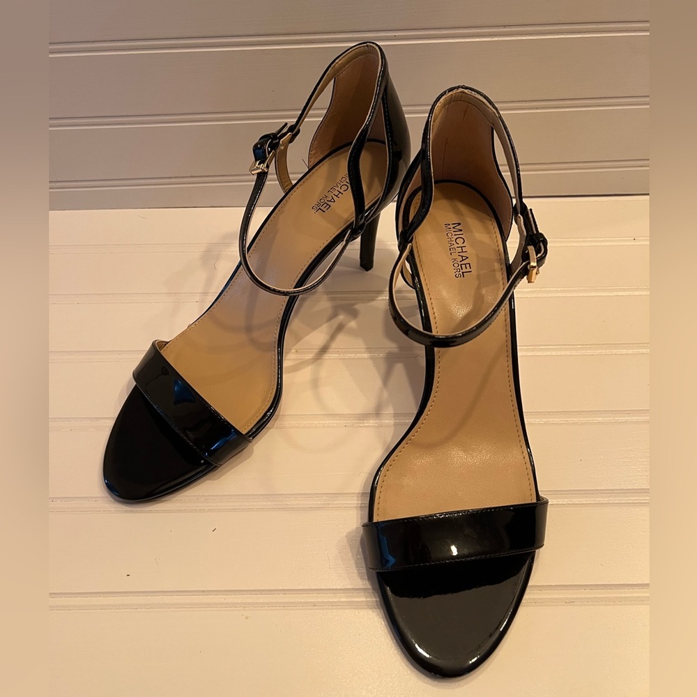 Michael Michael Kors Black Patent Heels